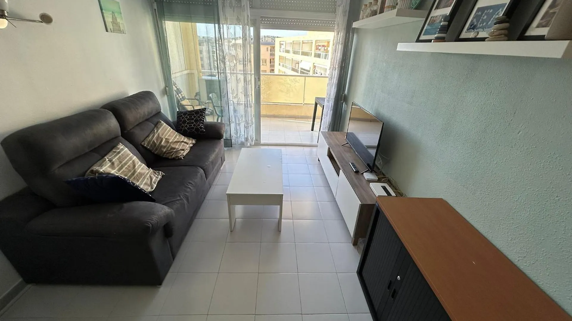 Lv Real Aquario I Apartman La Pineda
