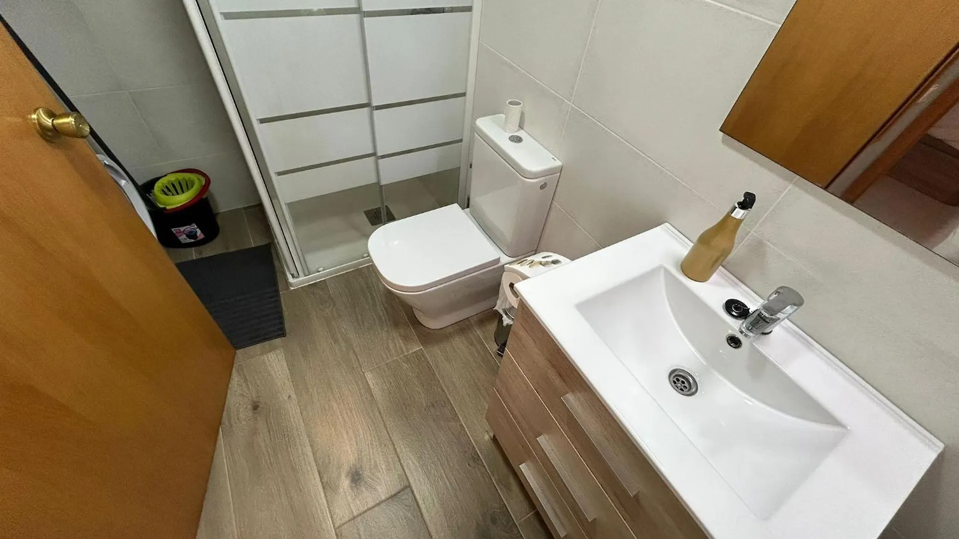 Lv Real Aquario I Apartman La Pineda